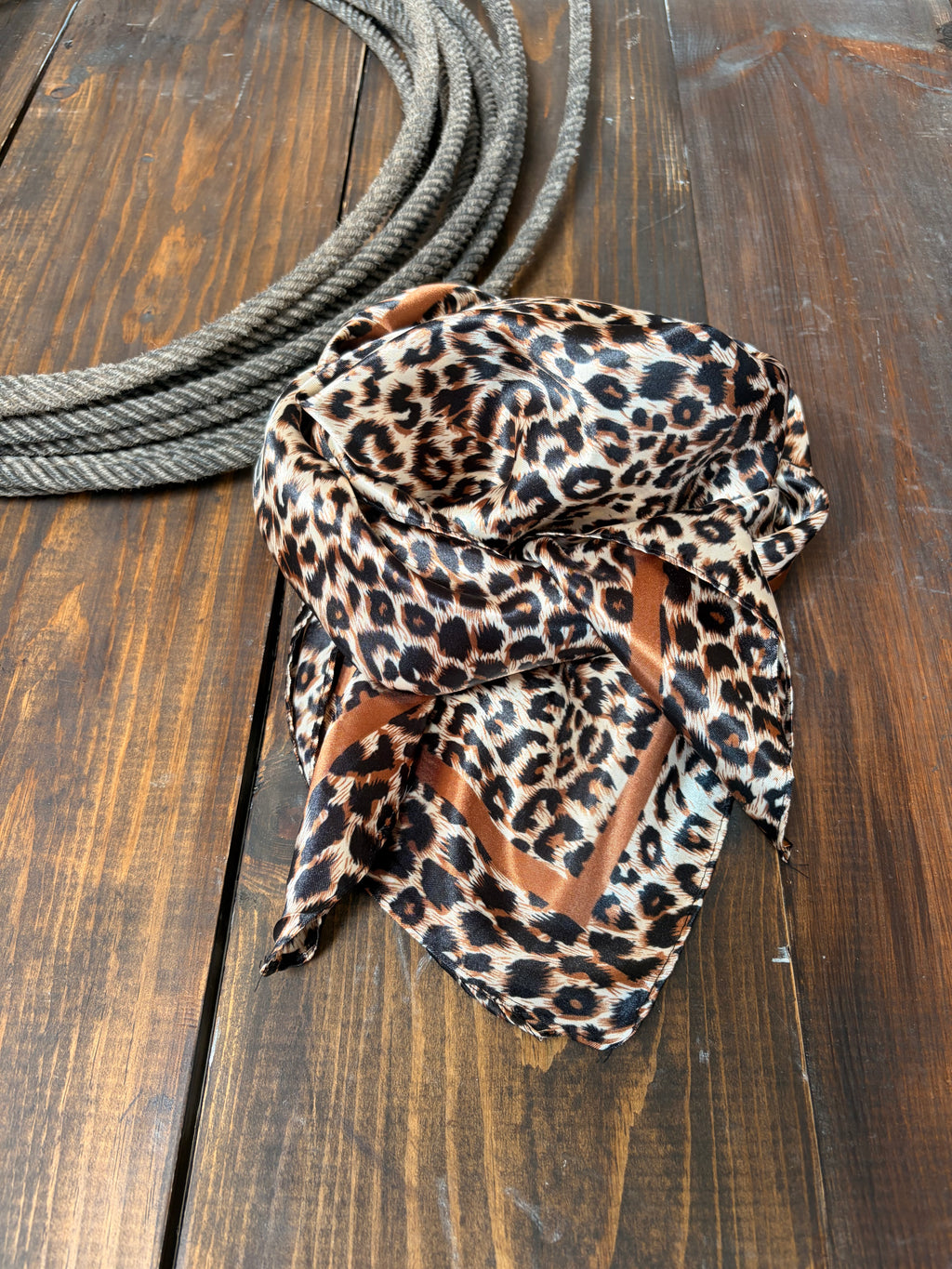 Tan leopard - wild rag