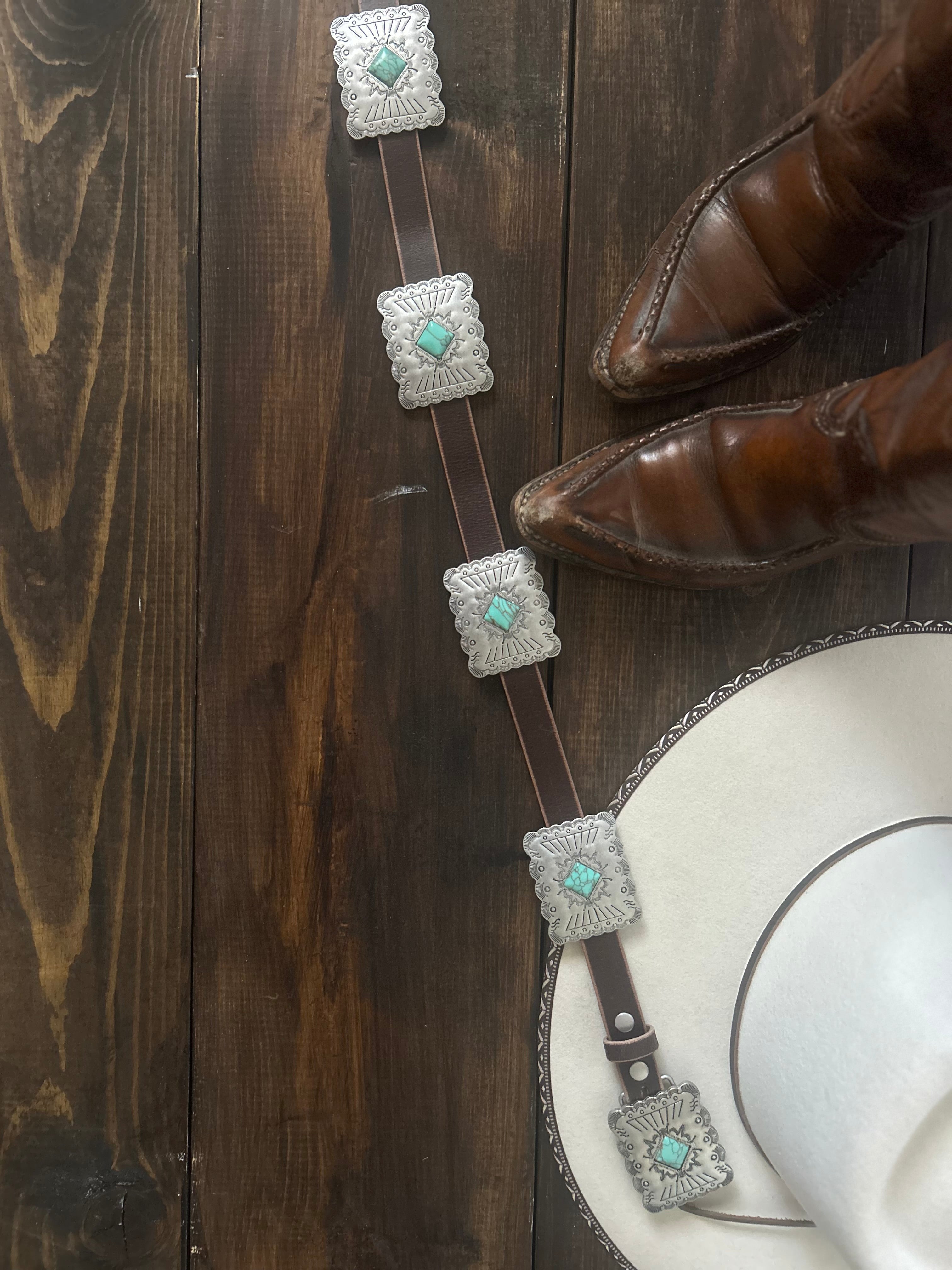 The rodeo rose - genuine leather belt