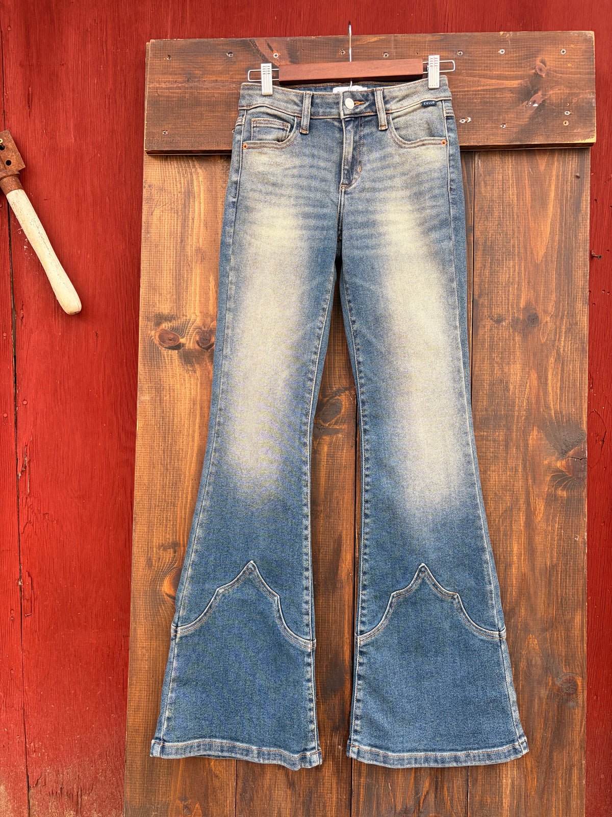 Back in the saddle - light wash jeans