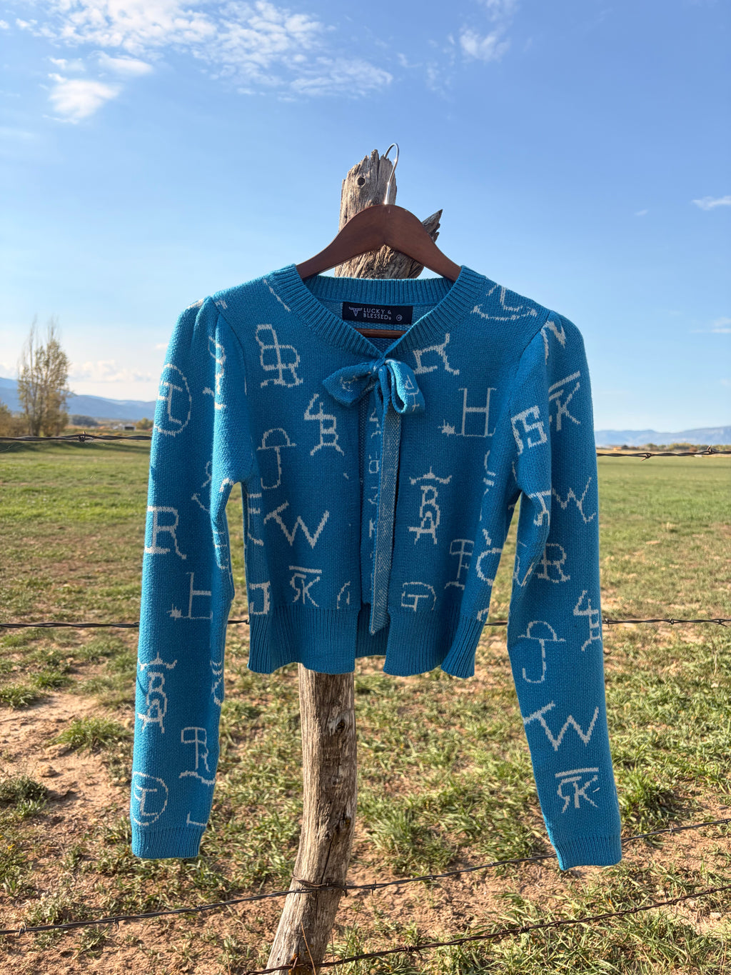 The cattle brand knit cardigan
