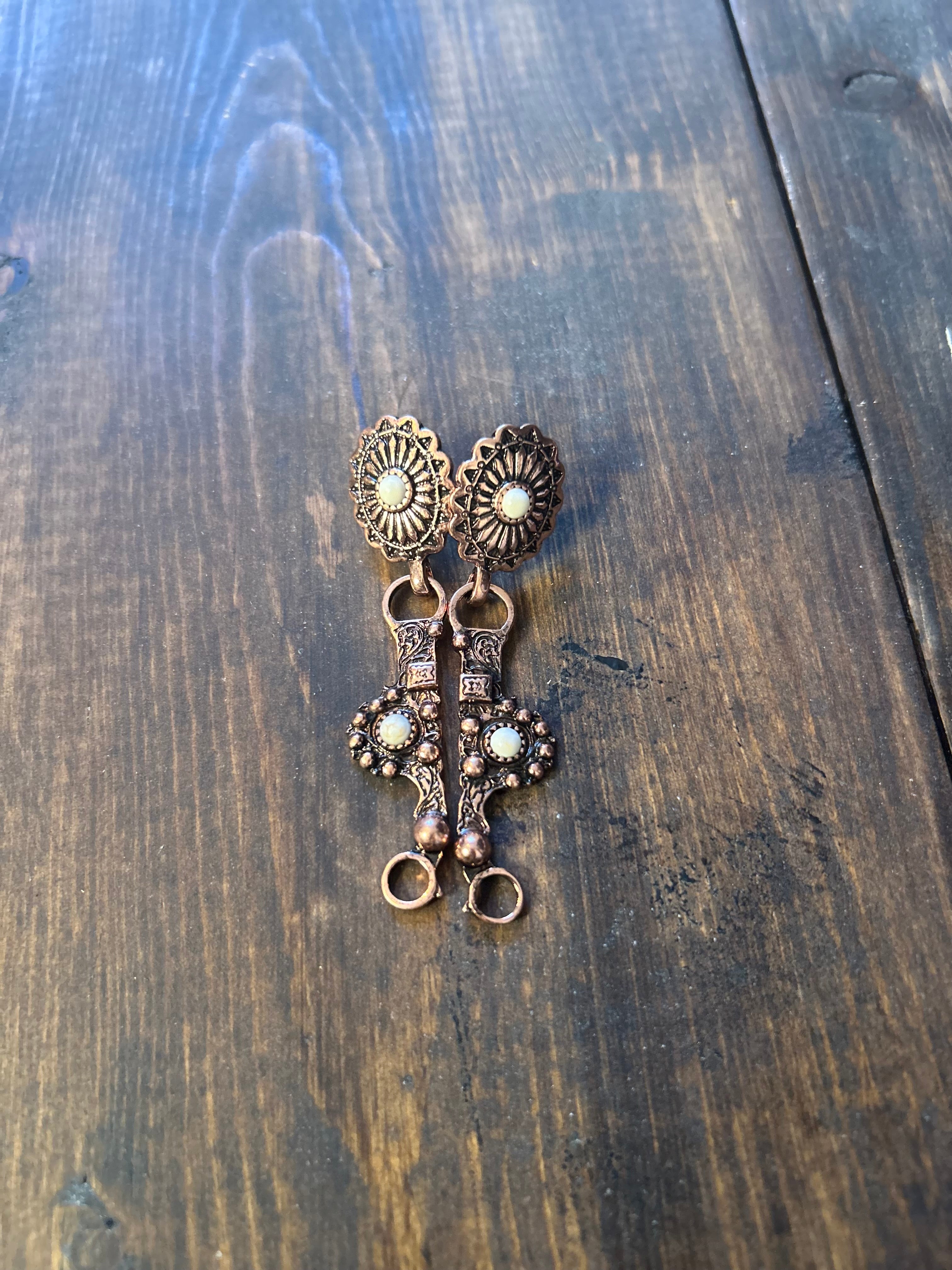 Bit Cheekpiece earrings