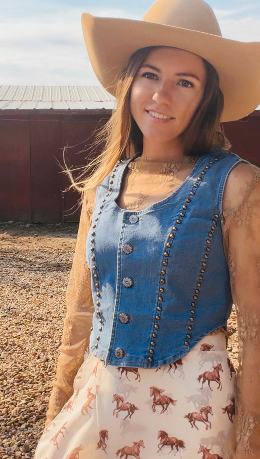 The midnight rodeo - studded vest