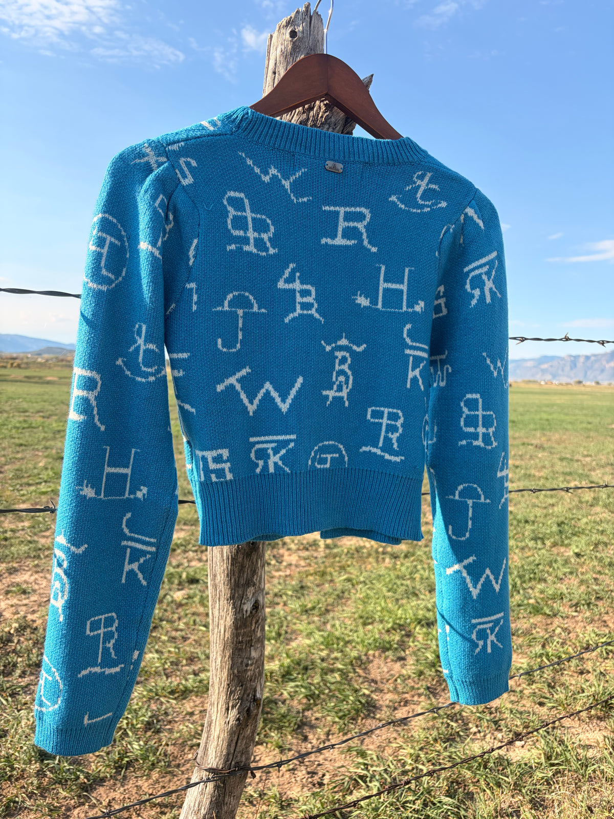 The cattle brand knit cardigan