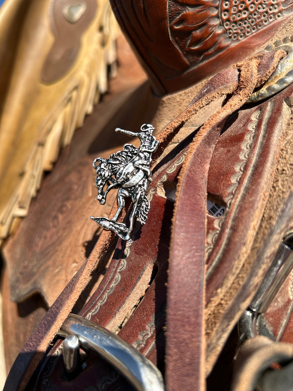 High ride- adjustable ring