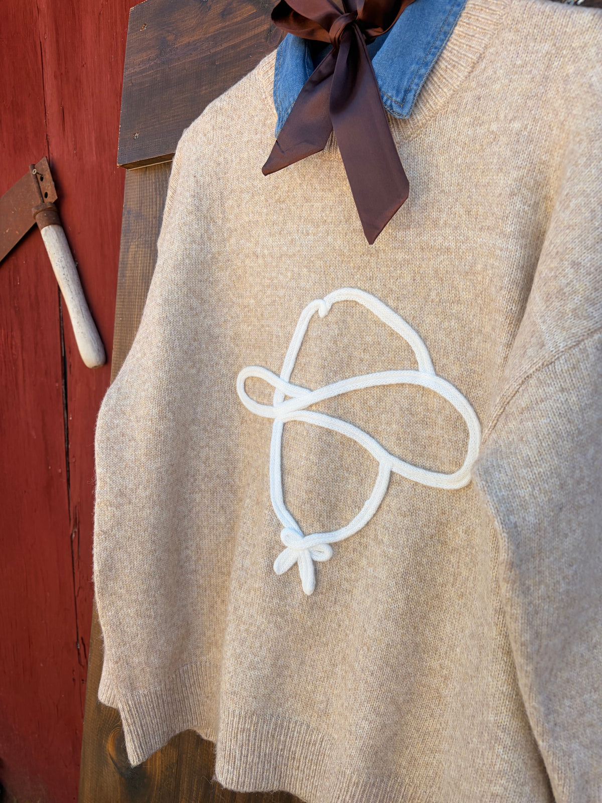 The cowboy outline - crewneck sweater