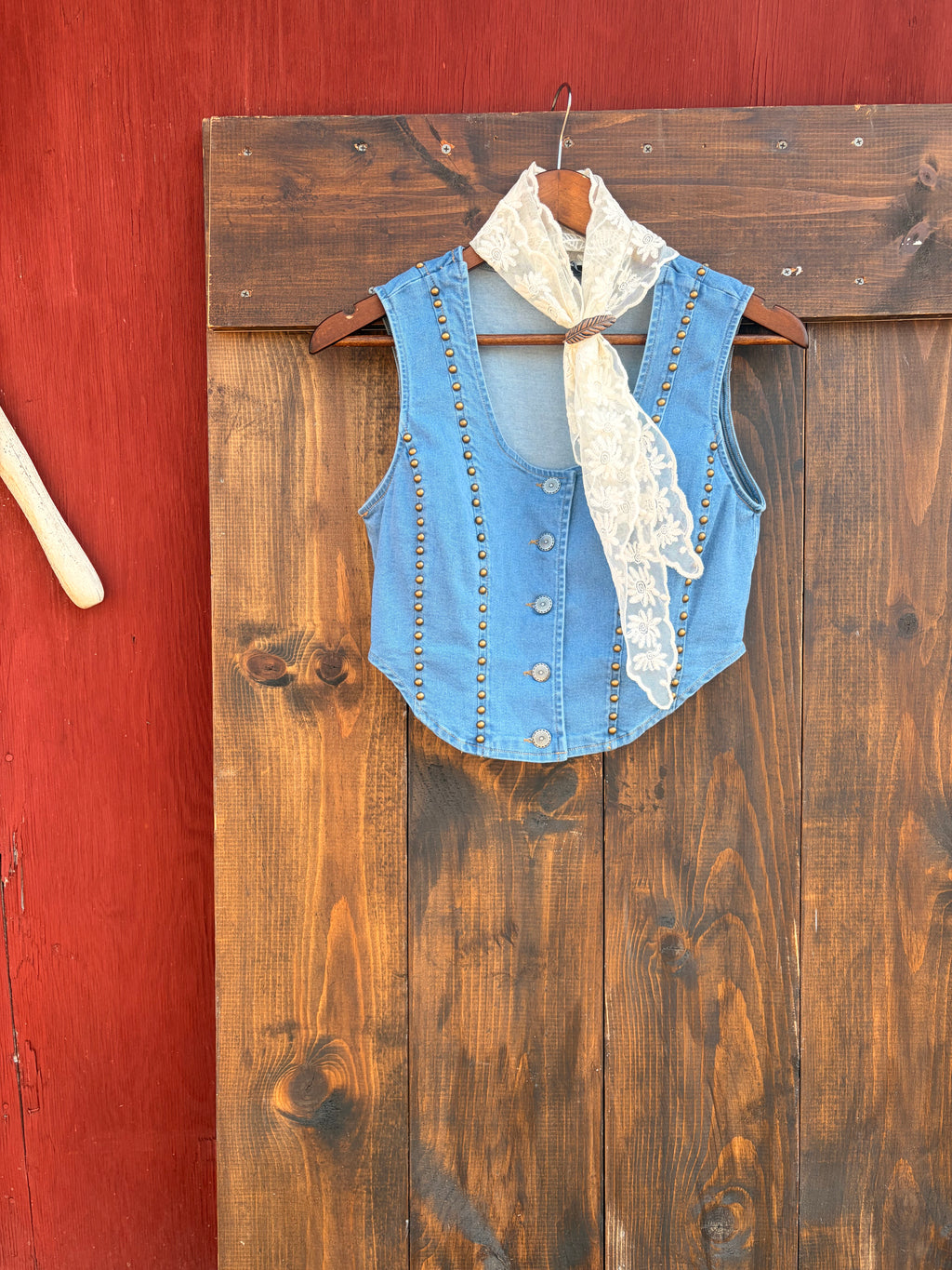 The midnight rodeo - studded vest