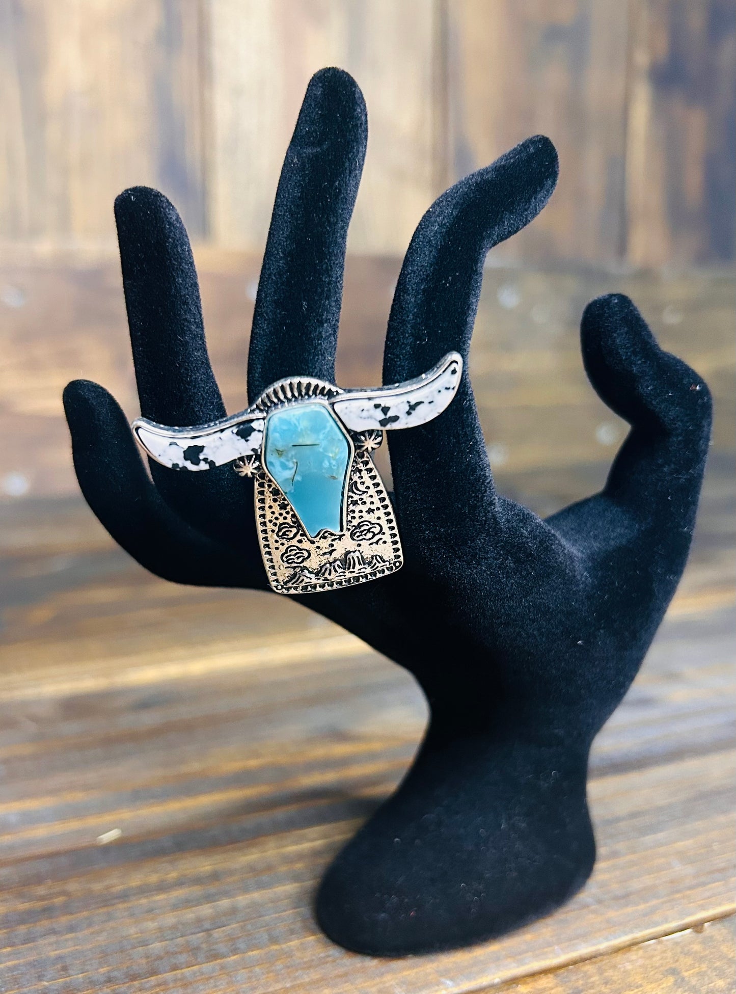 Long Horn multicolor ring