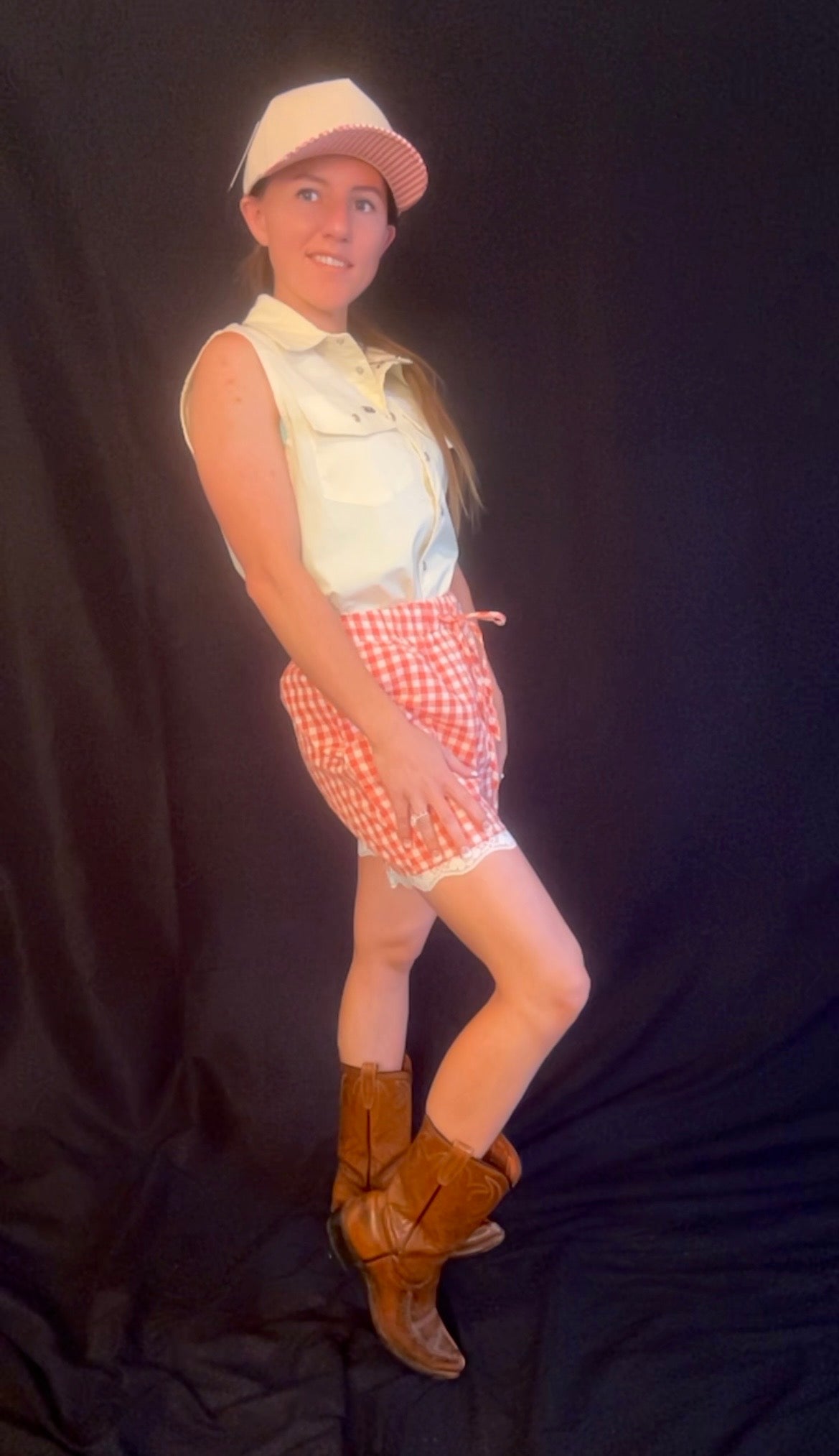The settler shorts