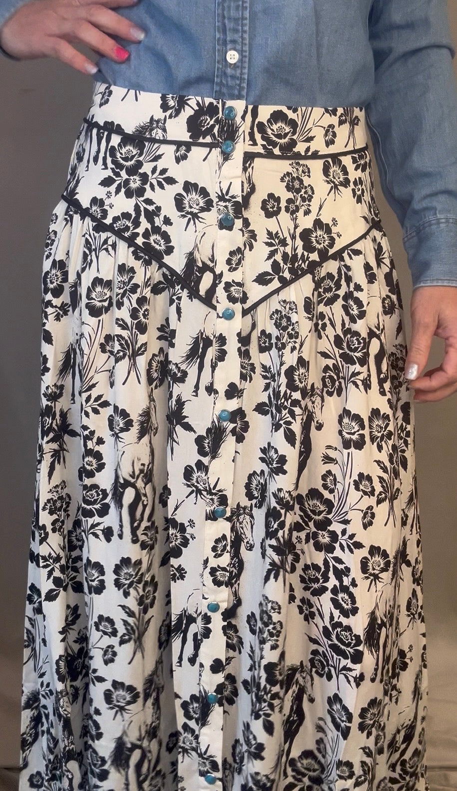 Prairie cowgirl skirt