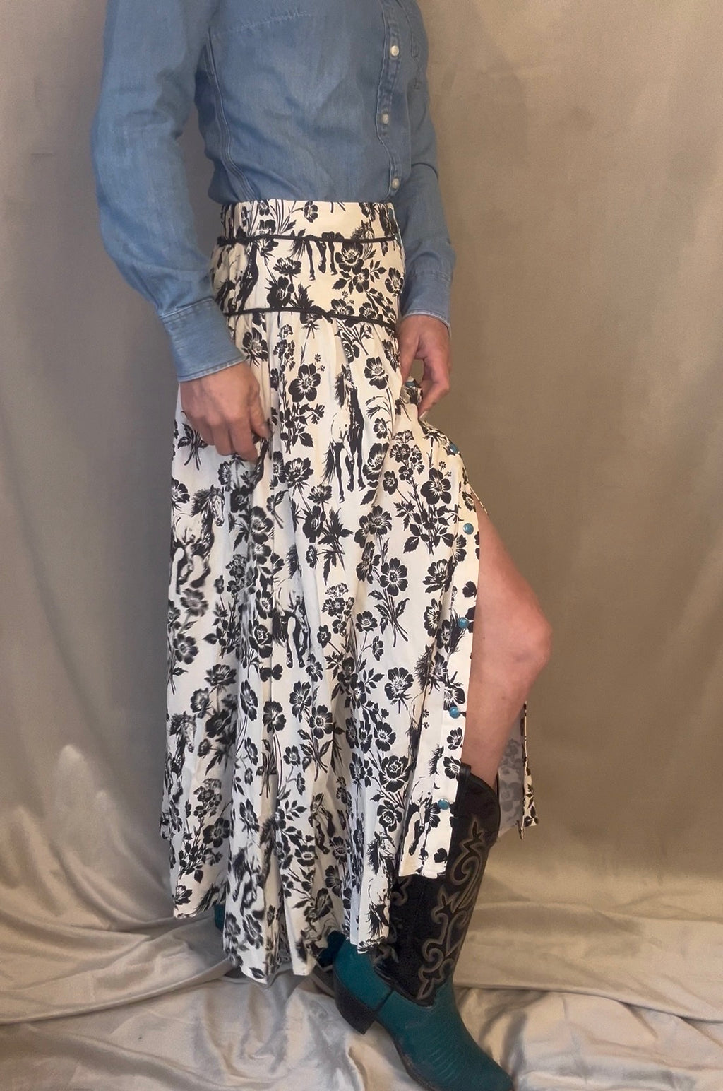 Prairie cowgirl skirt