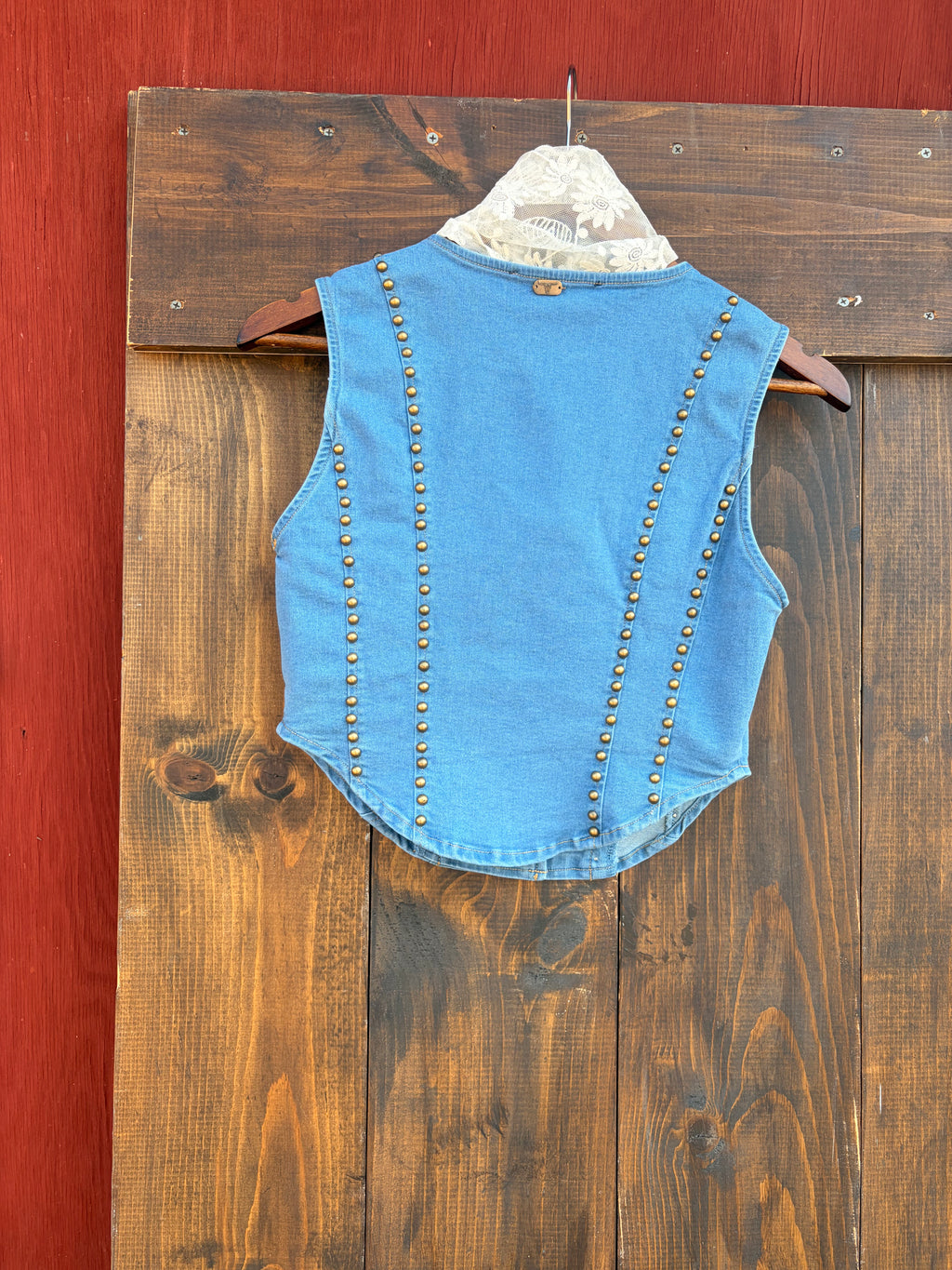 The midnight rodeo - studded vest