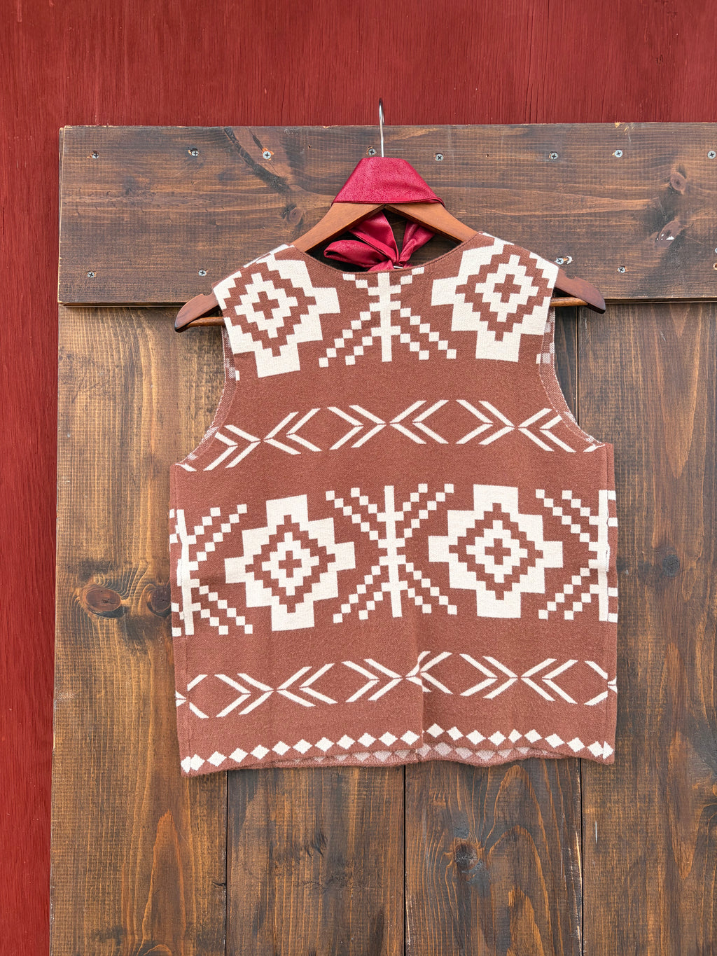 The desert rose - Aztec sweater  vest