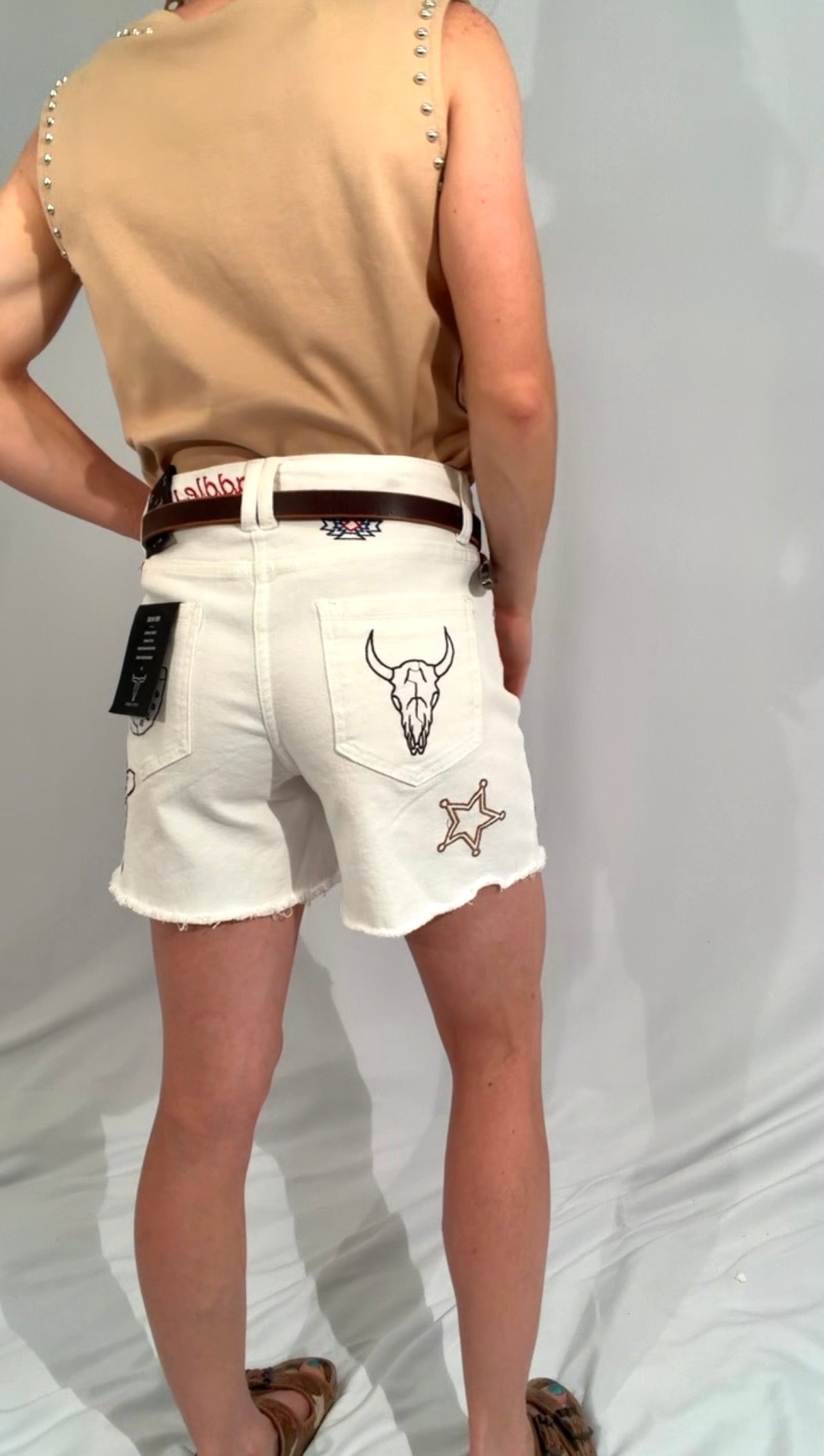 Saddle up - denim shorts